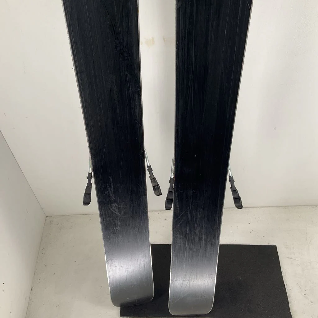 2020 Volkl Women's Secret 102 w/ Marker Squire 11 Bindings - Image 8