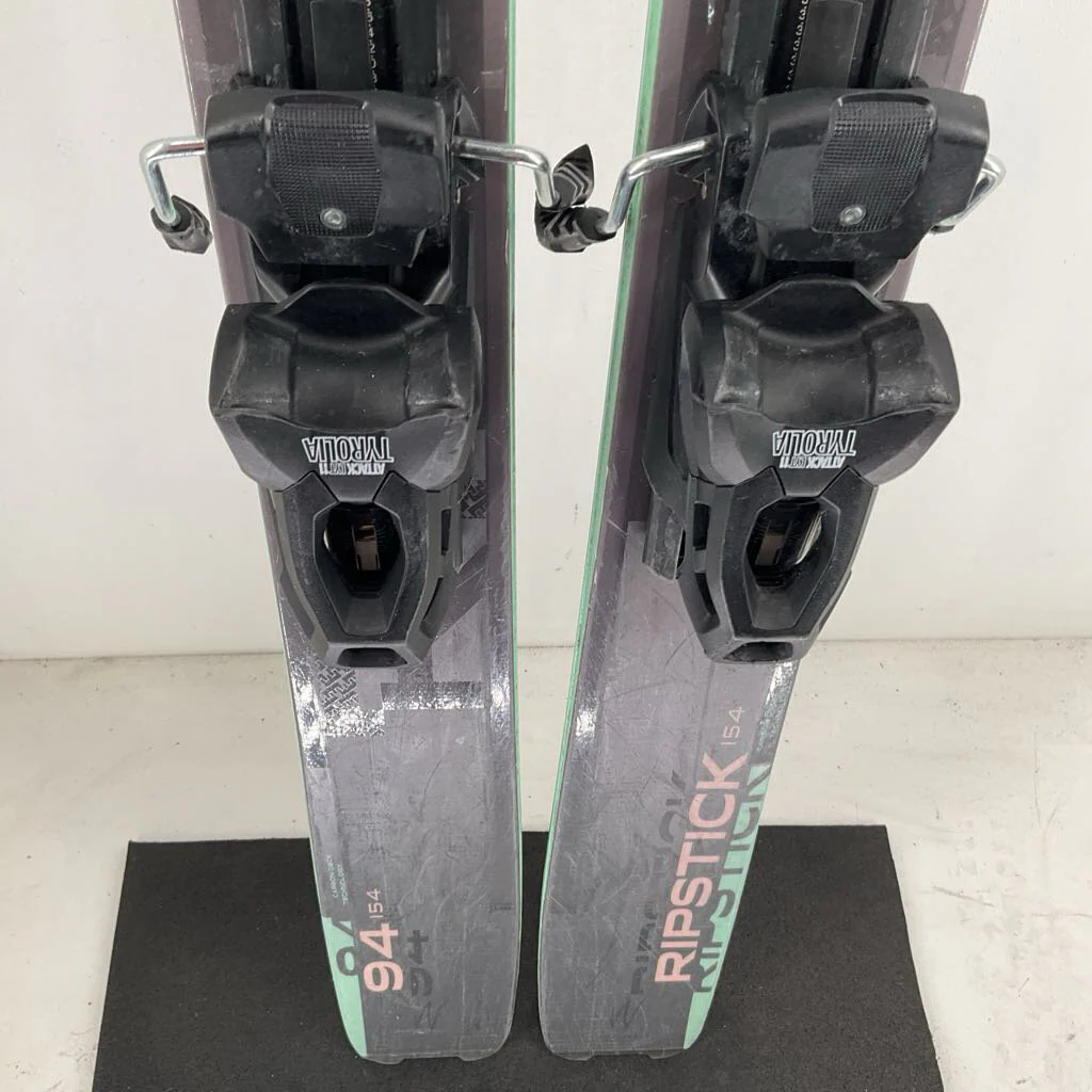 2025 Elan Women's Ripstick 94 w/ Elan Attack 11 Demo Bindings - Image 62