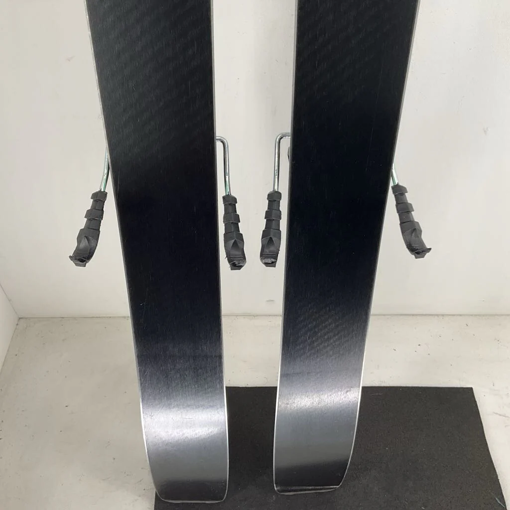 2025 Elan Women's Ripstick 94 w/ Elan Attack 11 Demo Bindings - Image 8