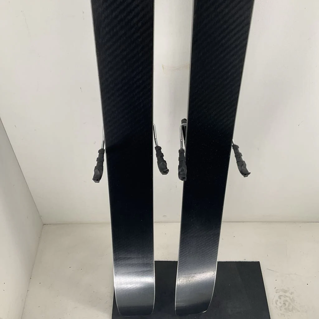 2026 Elan Ripstick 96 Black Edition w/ Elan Attack 14 Demo Bindings *Epoxied Tail* - Image 8