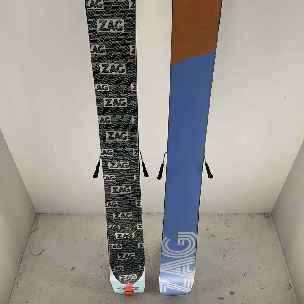 2026 Zag Slap 104 Lite w/ ATK Rent Me 10 Demo Bindings w/ Zag Climbing Skins - Image 8