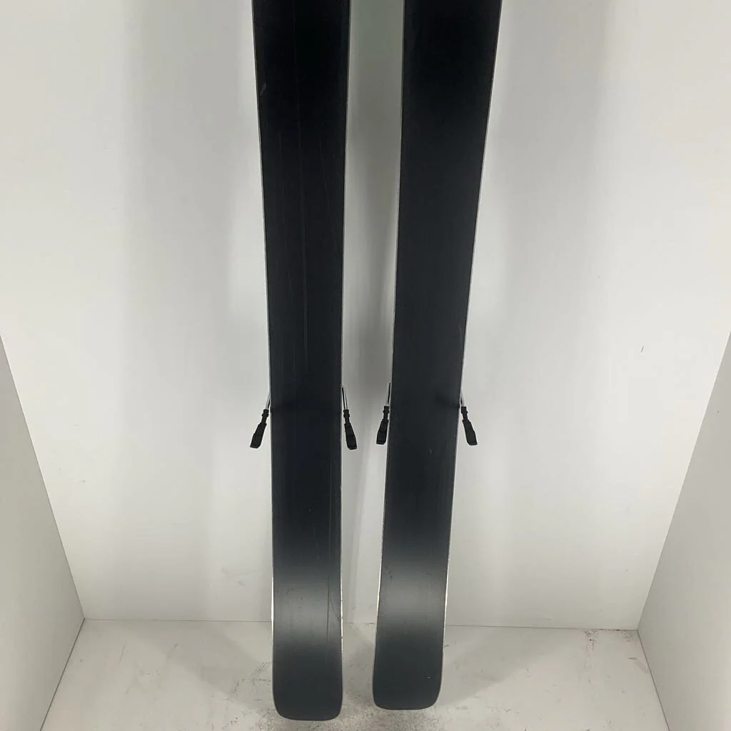 2027 Volkl Mantra 102 w/ Marker Griffon TCX 13 Demo Bindings - Image 8