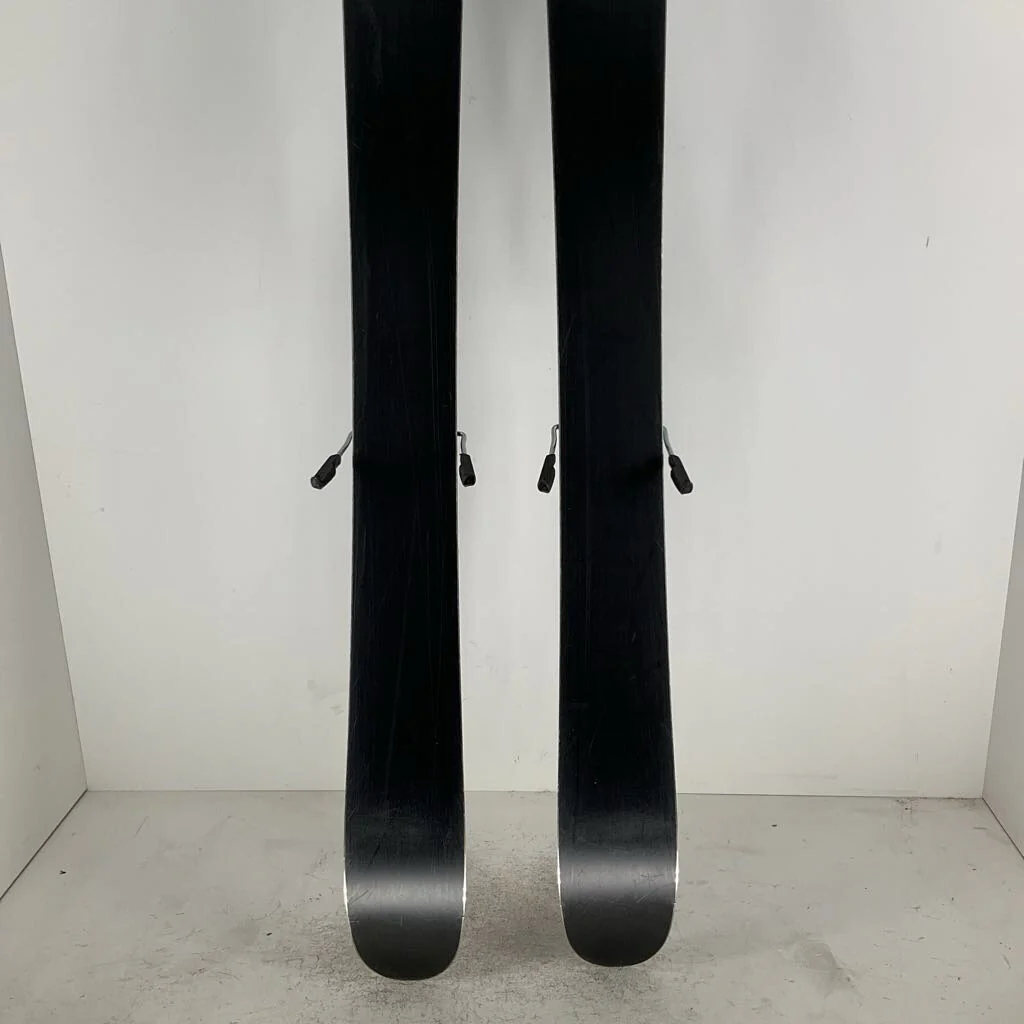 Armada Junior's Tantrum w/ Salomon L7 Demo Bindings - Image 4