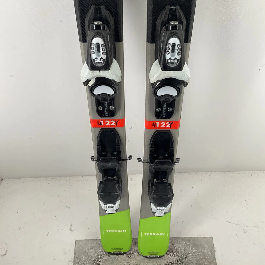 Rossignol Terrain Junior w/ Look KidX 4.5 Demo Bindings - Image 2